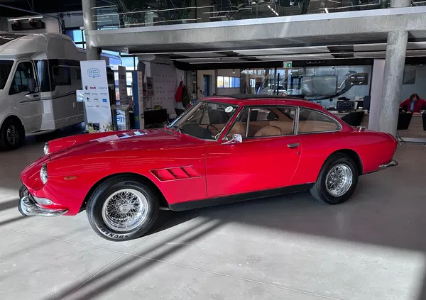 ferrari mazowieckie Ferrari 330 cena 1500000 przebieg: 99894, rok produkcji 1967 z Żnin